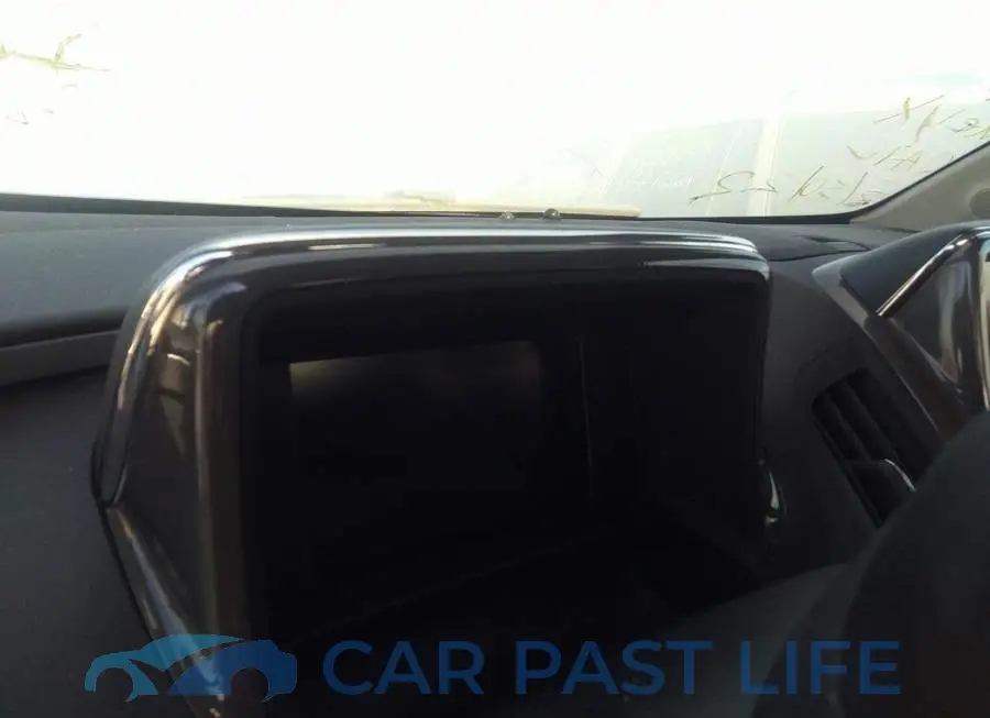1G1RD6E40FU115380# 7