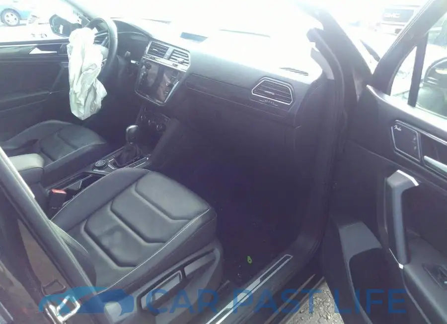 3VV4B7AX8JM204027# 5