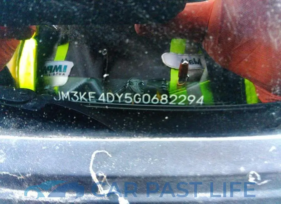 JM3KE4DY5G0682294# 9
