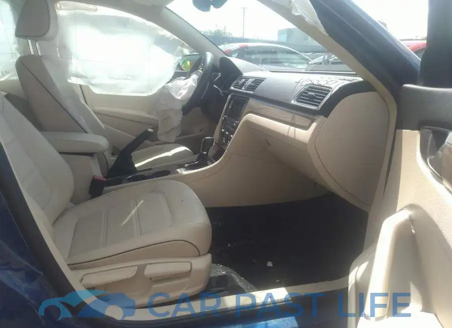 1VWBT7A3XHC072400# 5