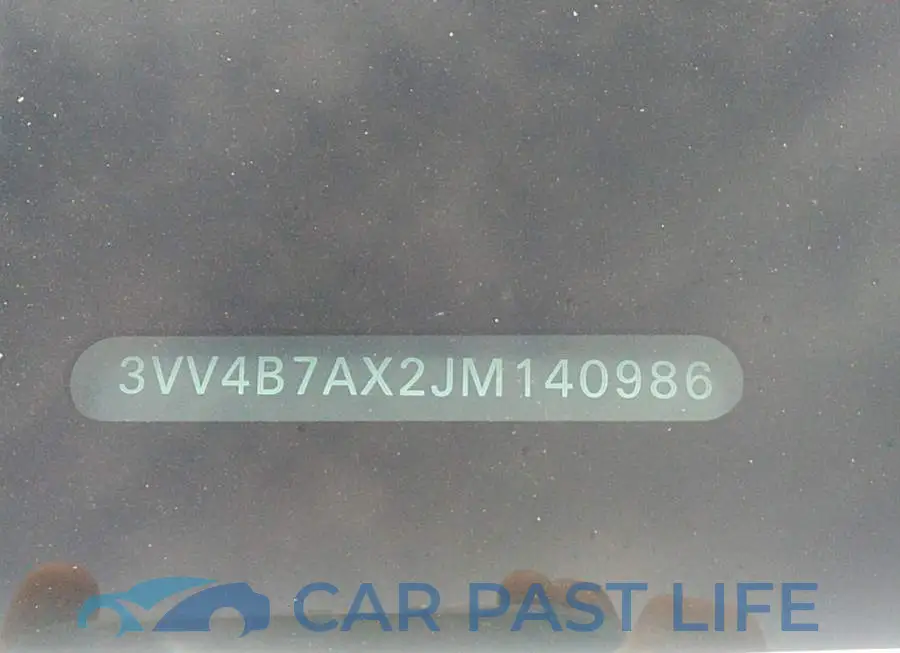 3VV4B7AX2JM140986# 9