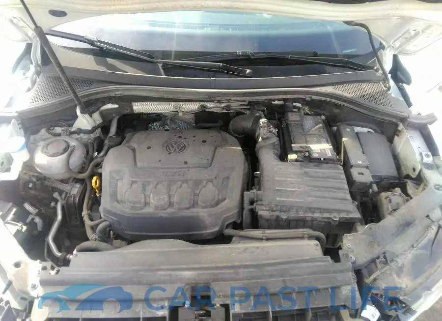 3VV4B7AX2JM140986# 10