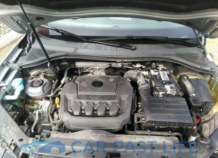 3VV4B7AX9LM142611# 10