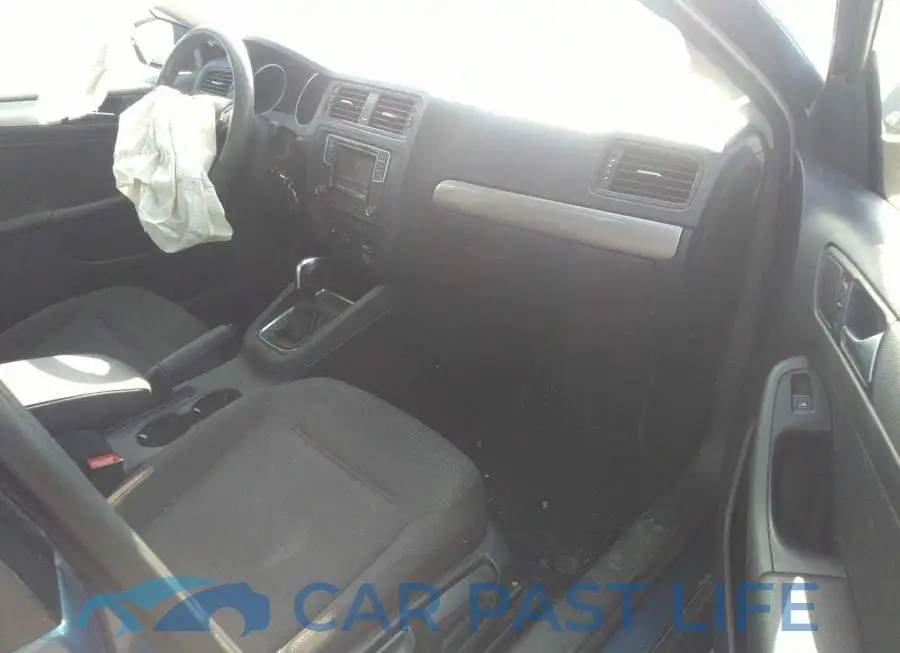 3VW267AJ0GM276948# 5