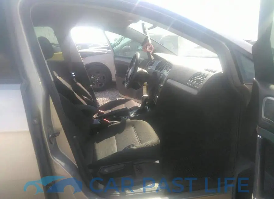 3VW2A7AUXFM016662# 5