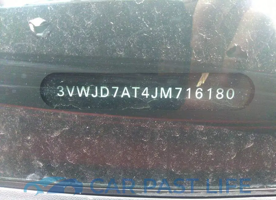 3VWJD7AT4JM716180# 9