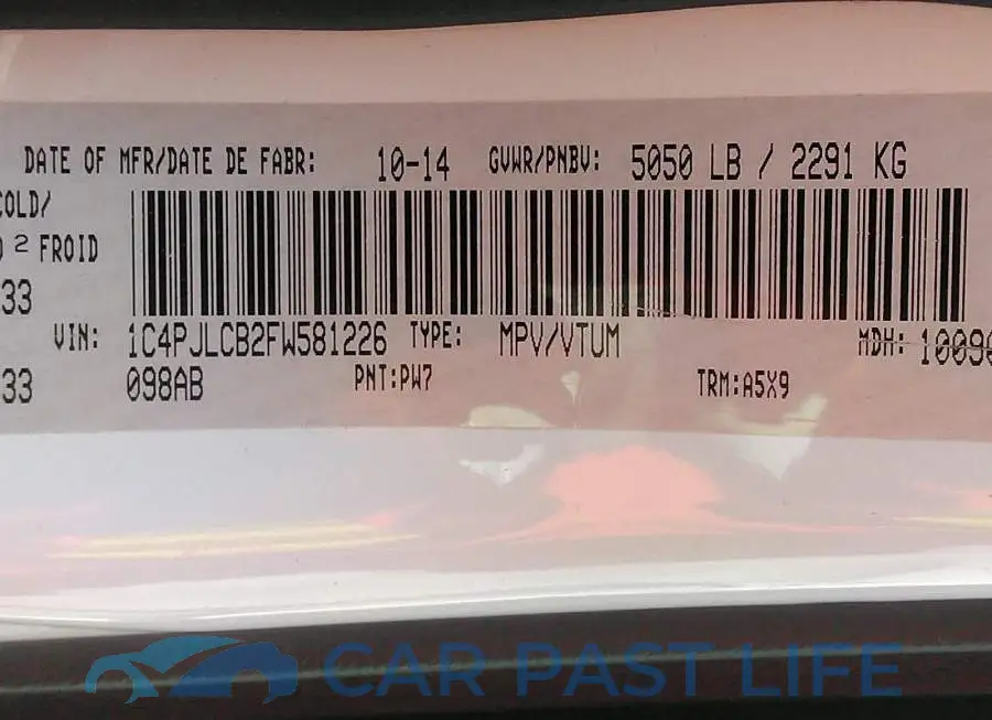 1C4PJLCB2FW581226# 9