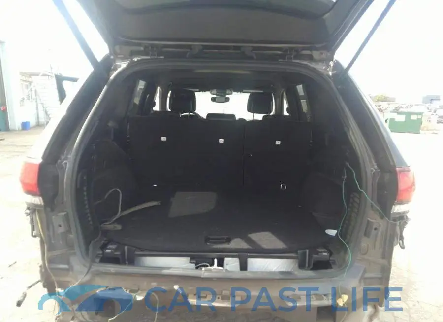 1C4RJFAG5LC248184# 8