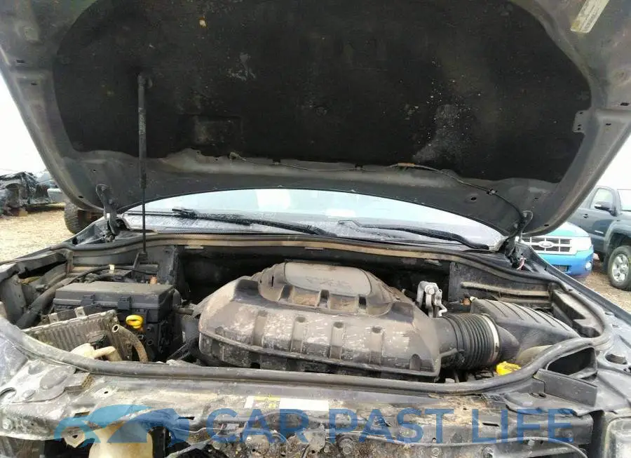 1C4RJFLT2KC788097# 10