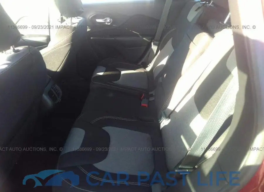 1C4PJLAB0FW753529# 8