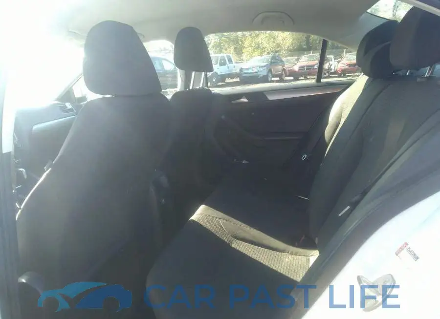 3VWDA7AJ2FM250549# 8