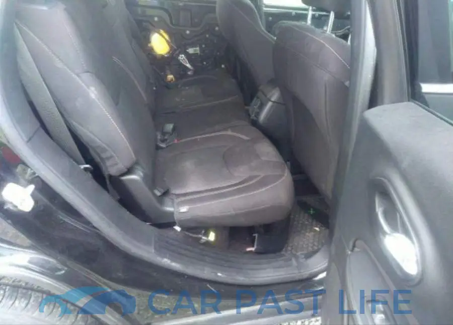 1C4PJMCB3GW146030# 9