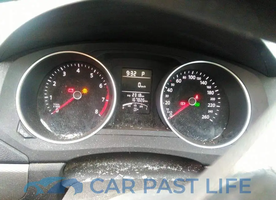 3VW2B7AJ1HM371631# 7