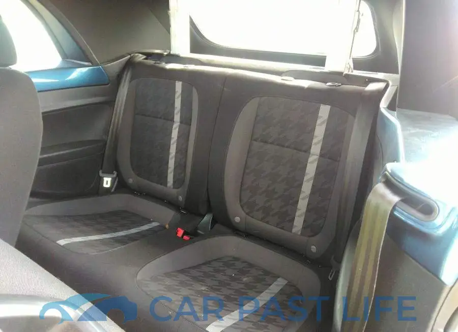 3VW5DAAT2JM504358# 8