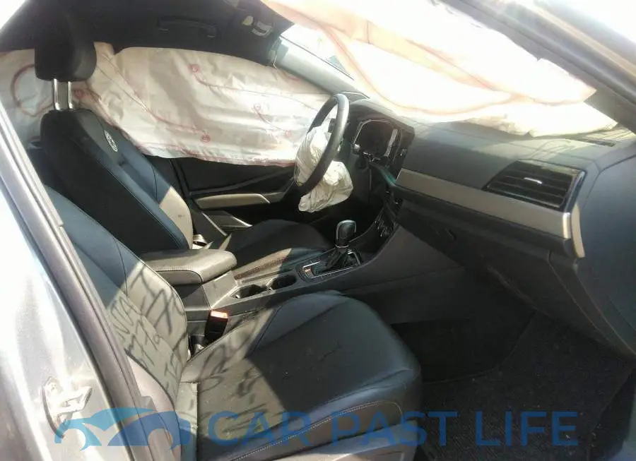 3VWEB7BU9LM020867# 5