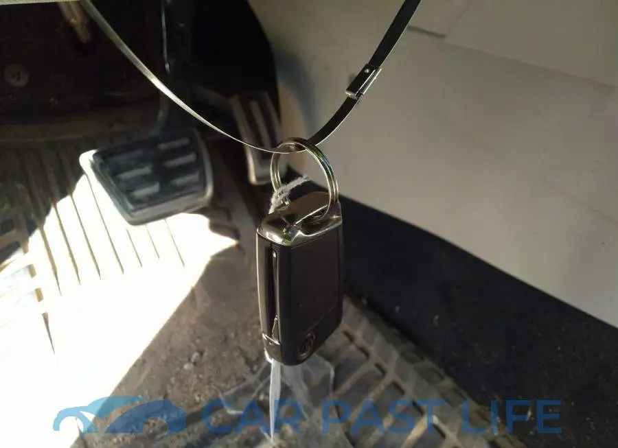 3VWH17AU7HM521071# 11