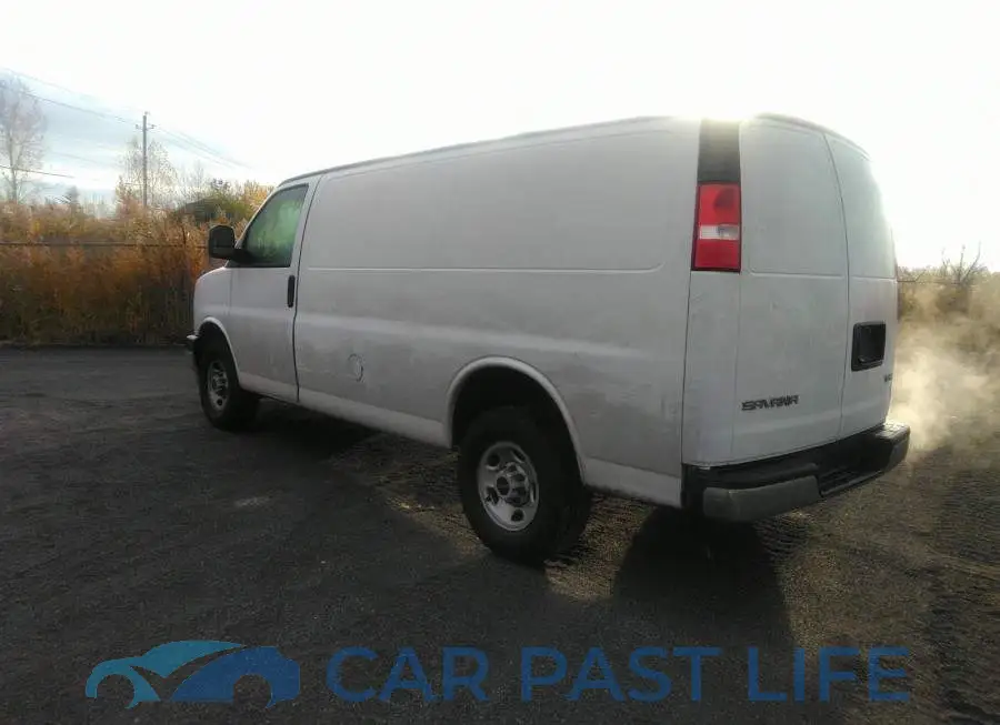 1GTW7AFP9L1185924# 3