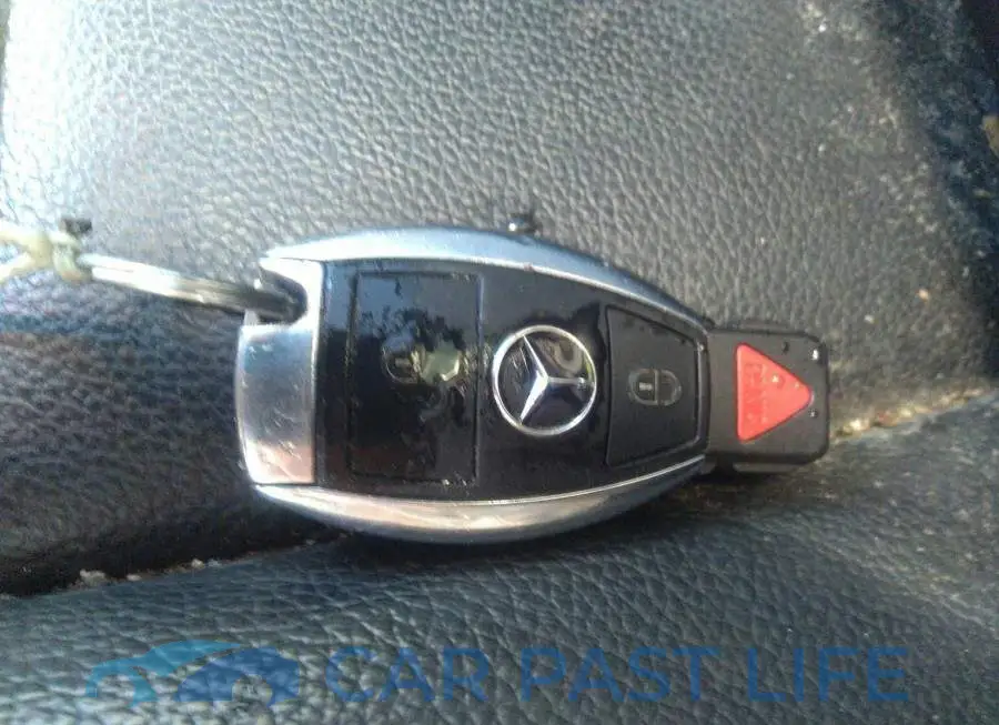 WDCTG4GB5GJ208381# 11
