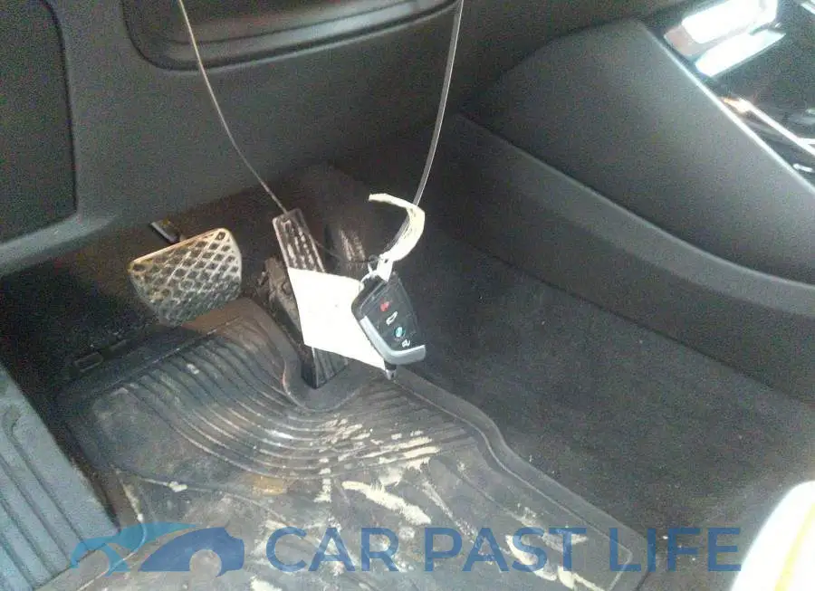 5UXTY5C01LLT36630# 11