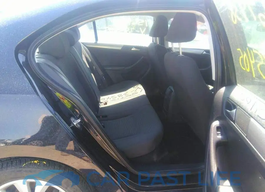 3VW167AJ9GM385405# 8