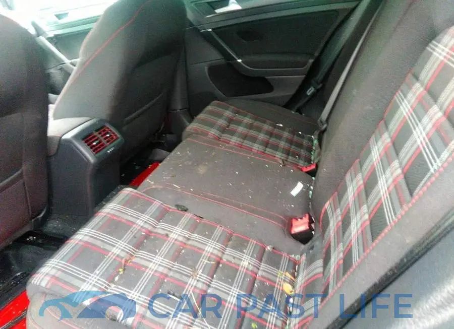 3VW5T7AU9LM004666# 8