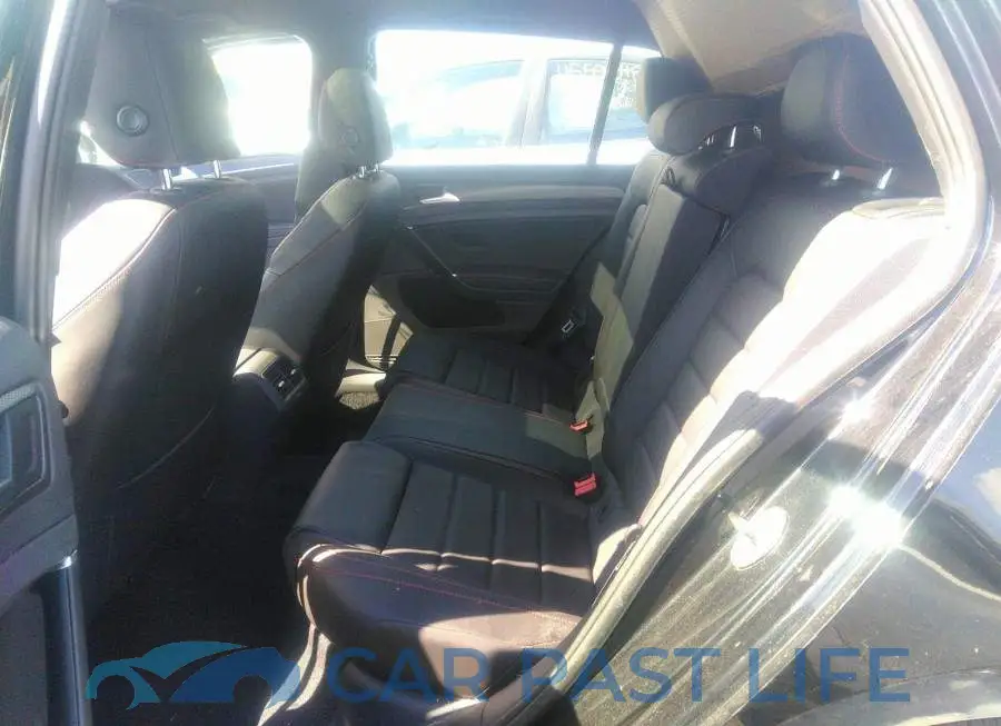3VW5T7AUXMM016813# 8