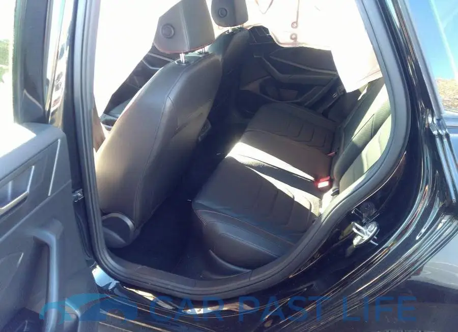 3VW6T7BU0LM017132# 8