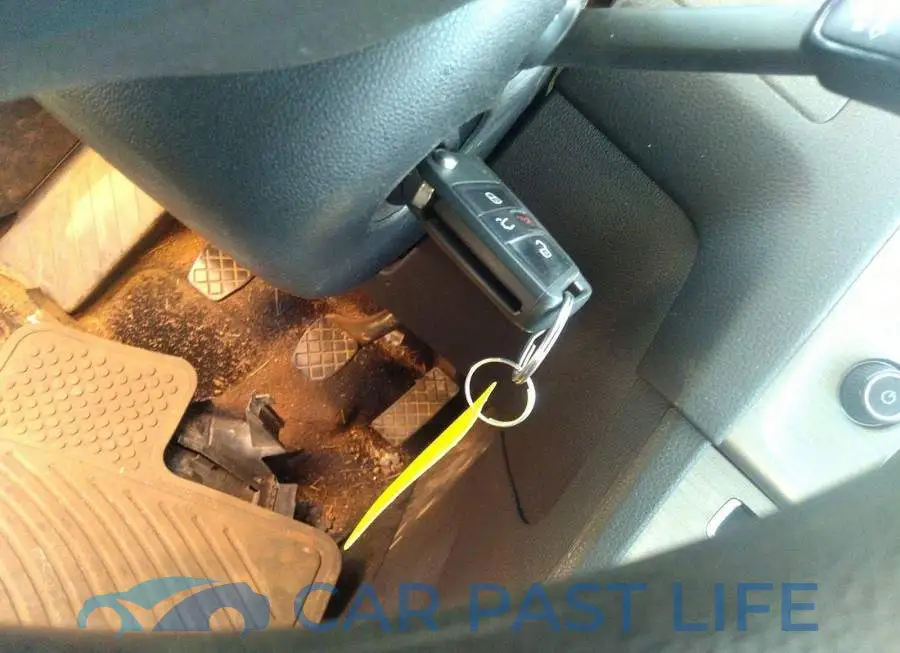 3VW817AU7HM003901# 11