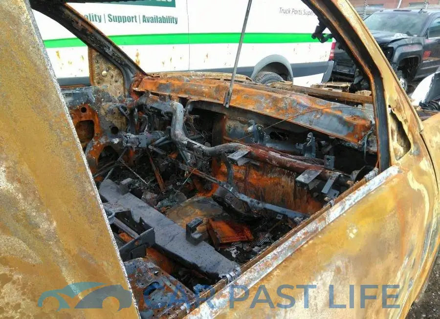1GTN2LEC4JZ375651# 5