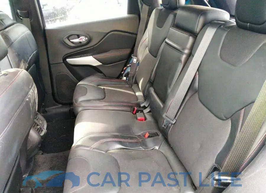 1C4PJMBS1HW598139# 8