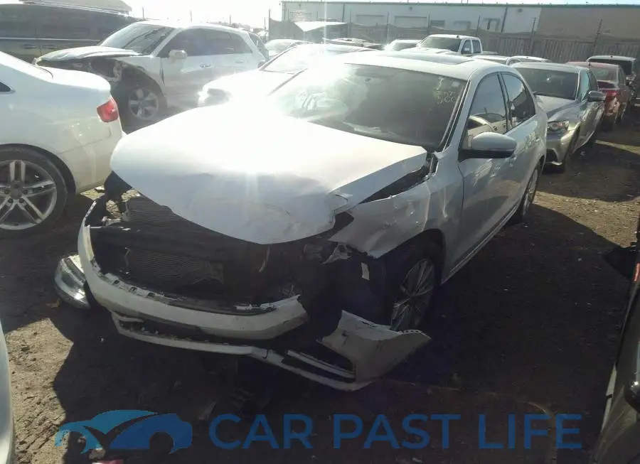 3VW267AJ2GM266972# 2