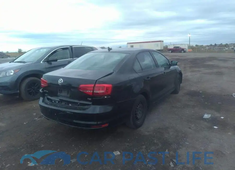 3VWD07AJ4FM330695# 4
