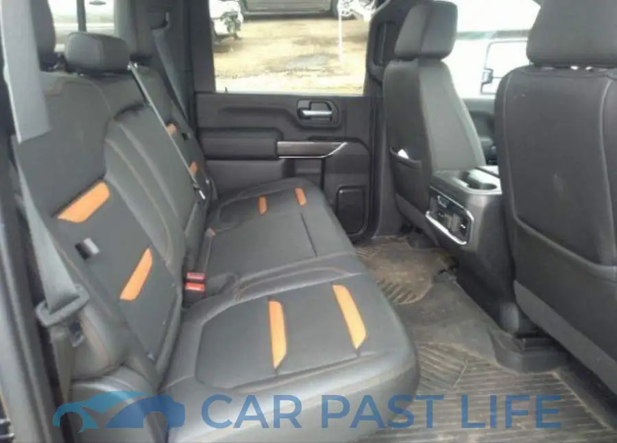 1GT19PEY6LF118475# 9