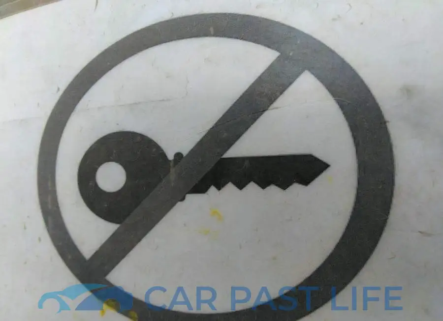 2C4RC1BG6FR720951# 11