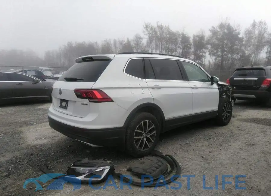 3VV2B7AX4LM174132# 4