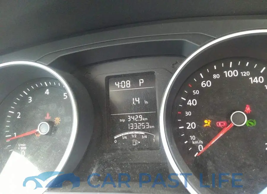 3VW267AJ8GM392852# 7