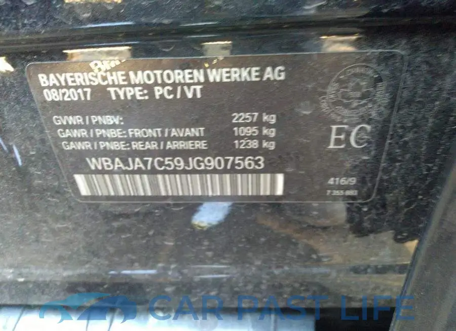 WBAJA7C59JG907563# 9