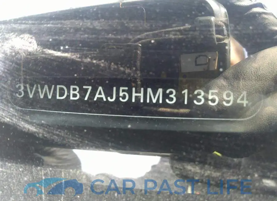 3VWDB7AJ5HM313594# 9