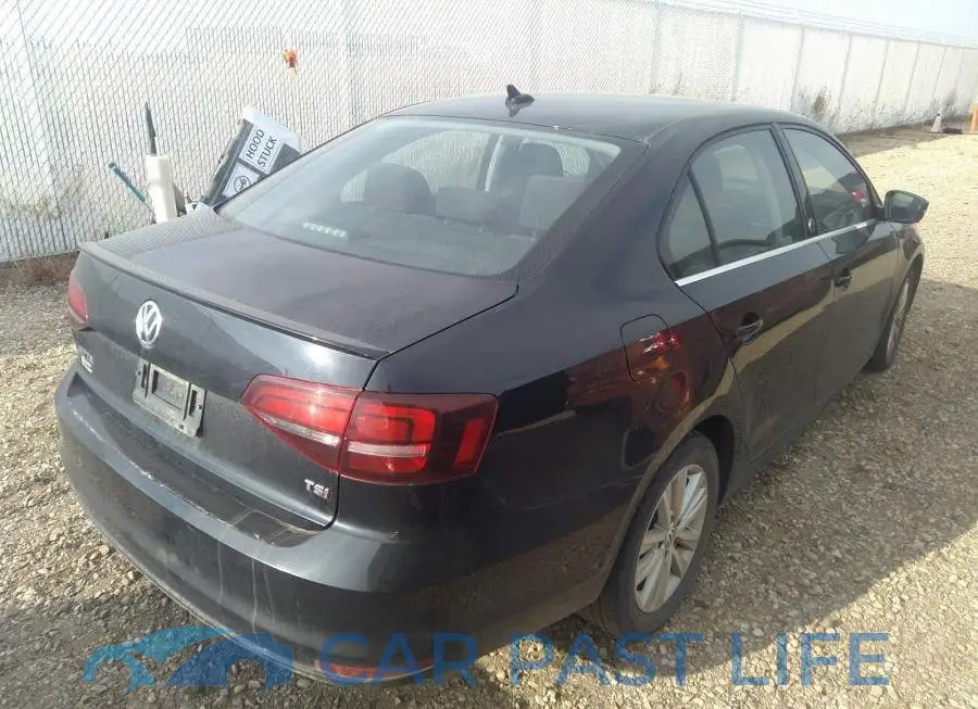 3VWDB7AJ5HM313594# 4