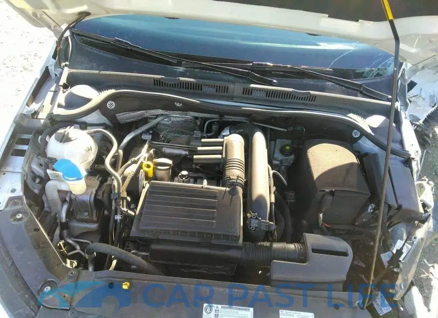 3VWDB7AJ9HM303859# 10
