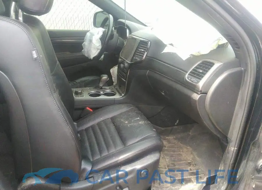 1C4RJFBT6LC230370# 5
