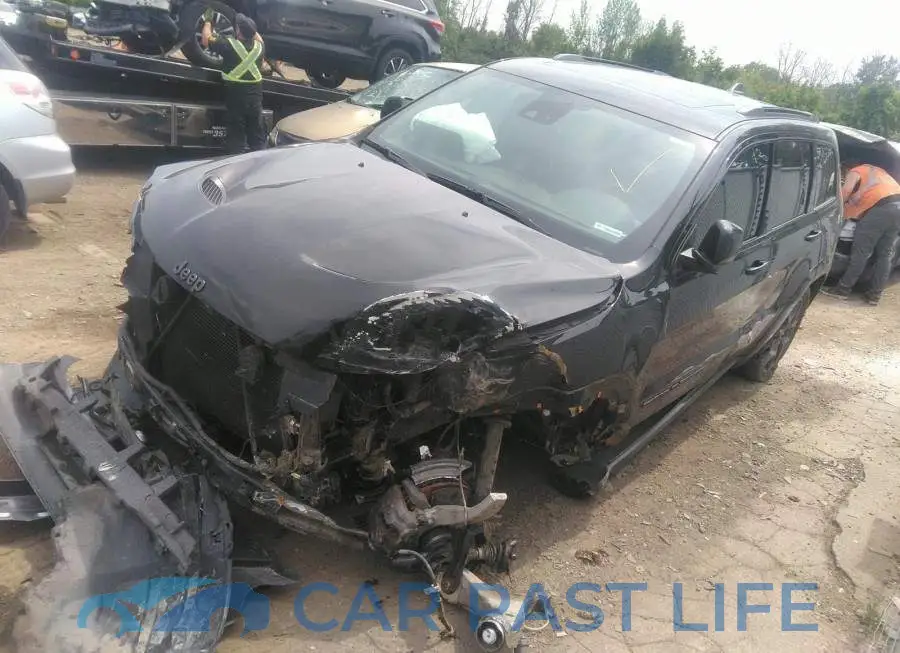 1C4RJFBT6LC230370# 2