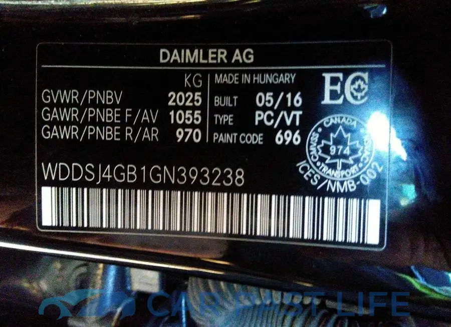 WDDSJ4GB1GN393238# 9
