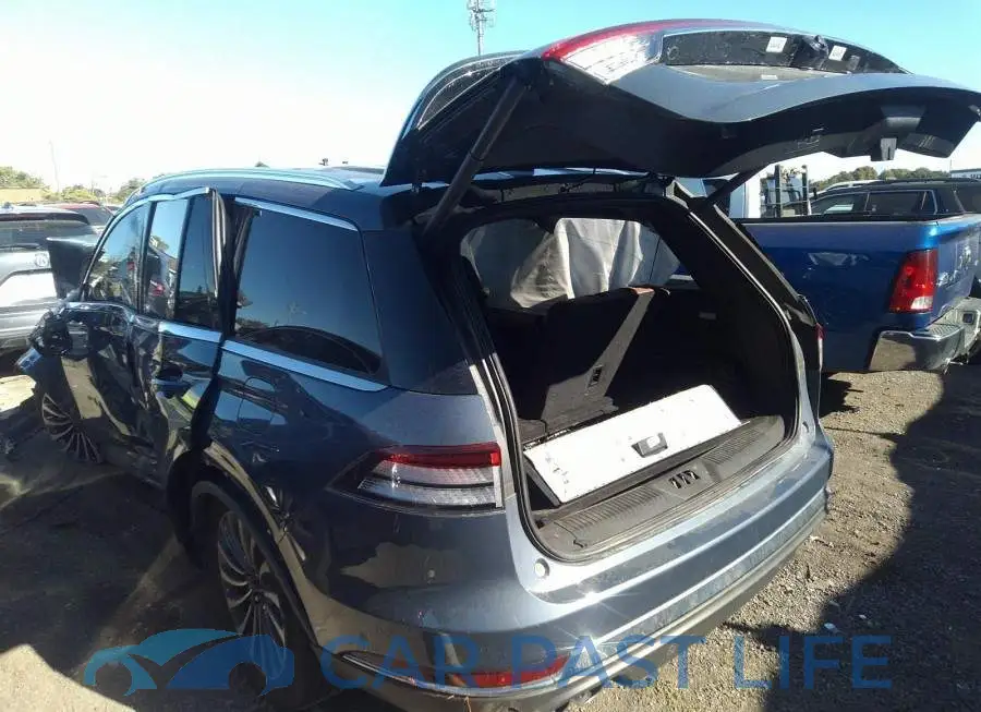 5LM5J7XC3MGL10466# 3