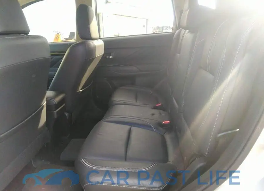JA4J24A53JZ606609# 8