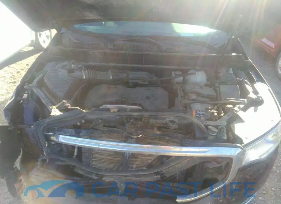 1GKKNRLA4JZ108657# 10