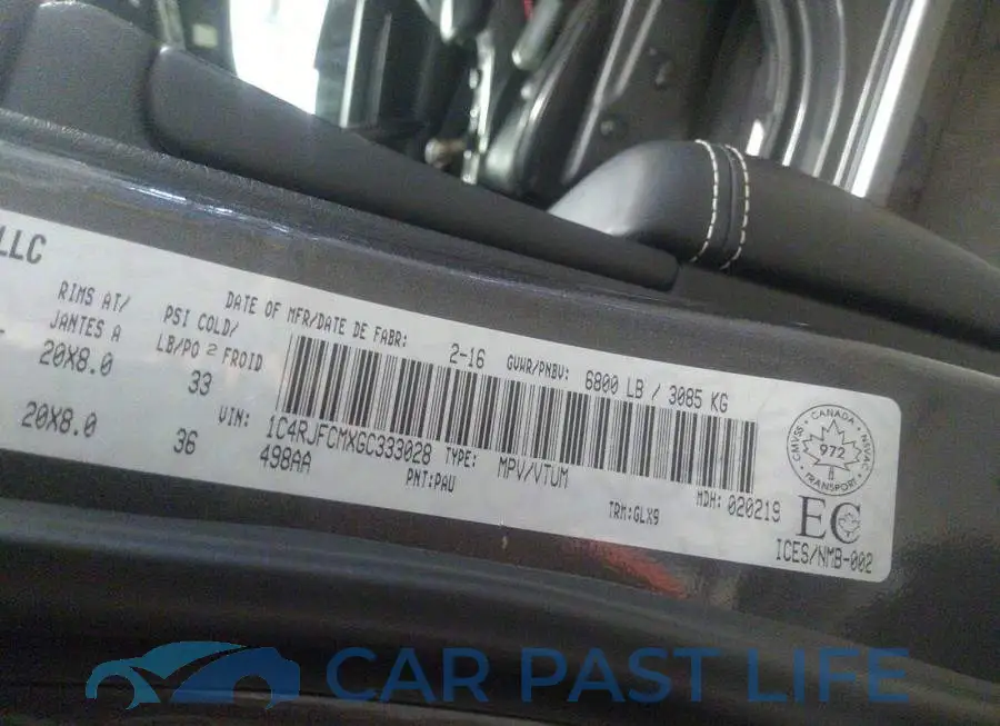 1C4RJFCMXGC333028# 9