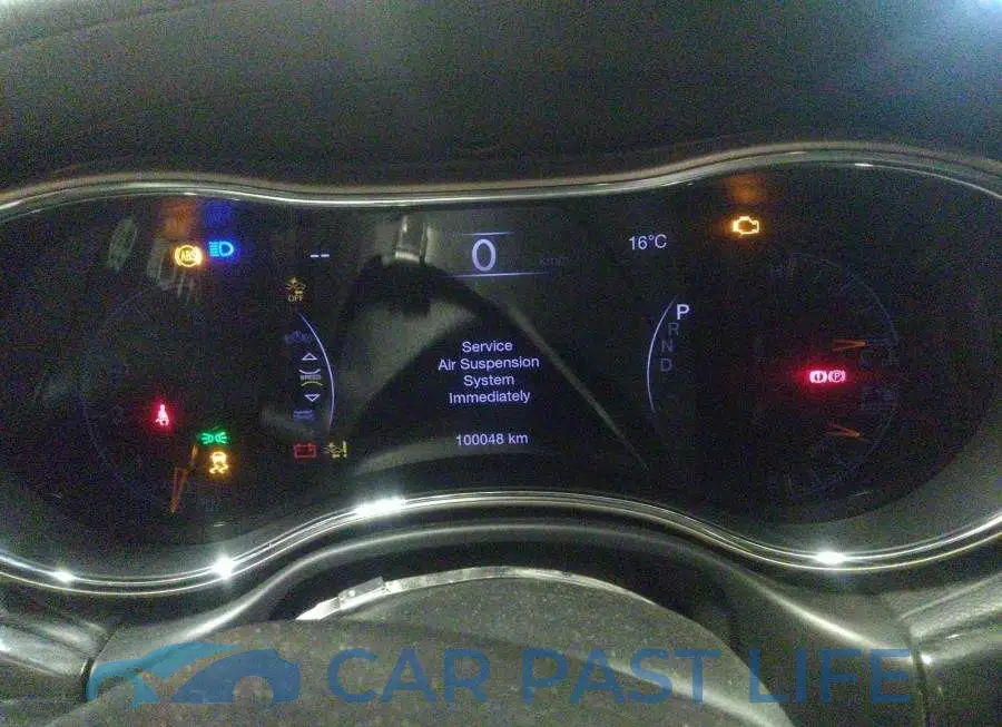 1C4RJFCMXGC333028# 7