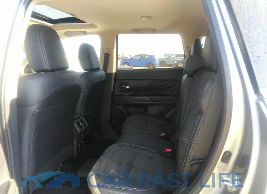 JA4J24A56LZ613055# 8
