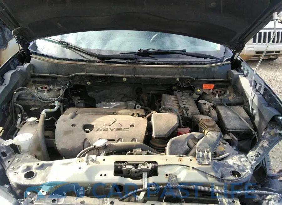 JA4AJ4AW7JZ604065# 10